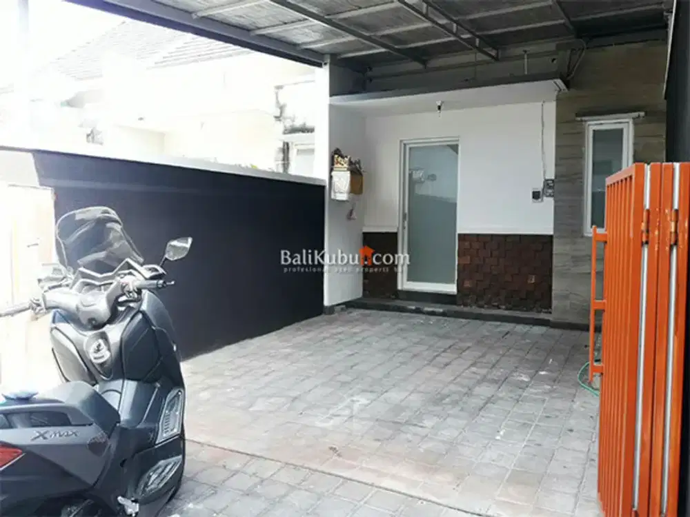 AMR-210.PAS-M Rumah Sewa Bulanan Mezzanine 2 KT Jl Nusa Kambangan Dps