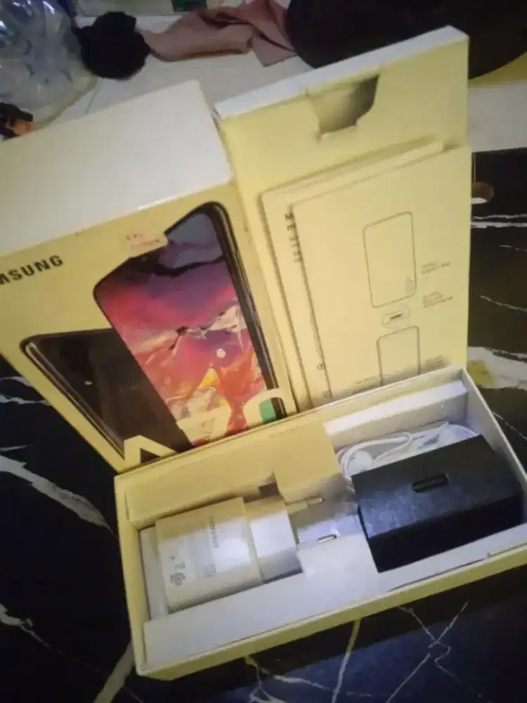 SAMSUNG A70 NOMINUS MULUS