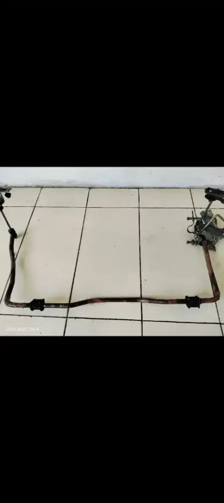 Stabilizer belakang Avanza/xenia