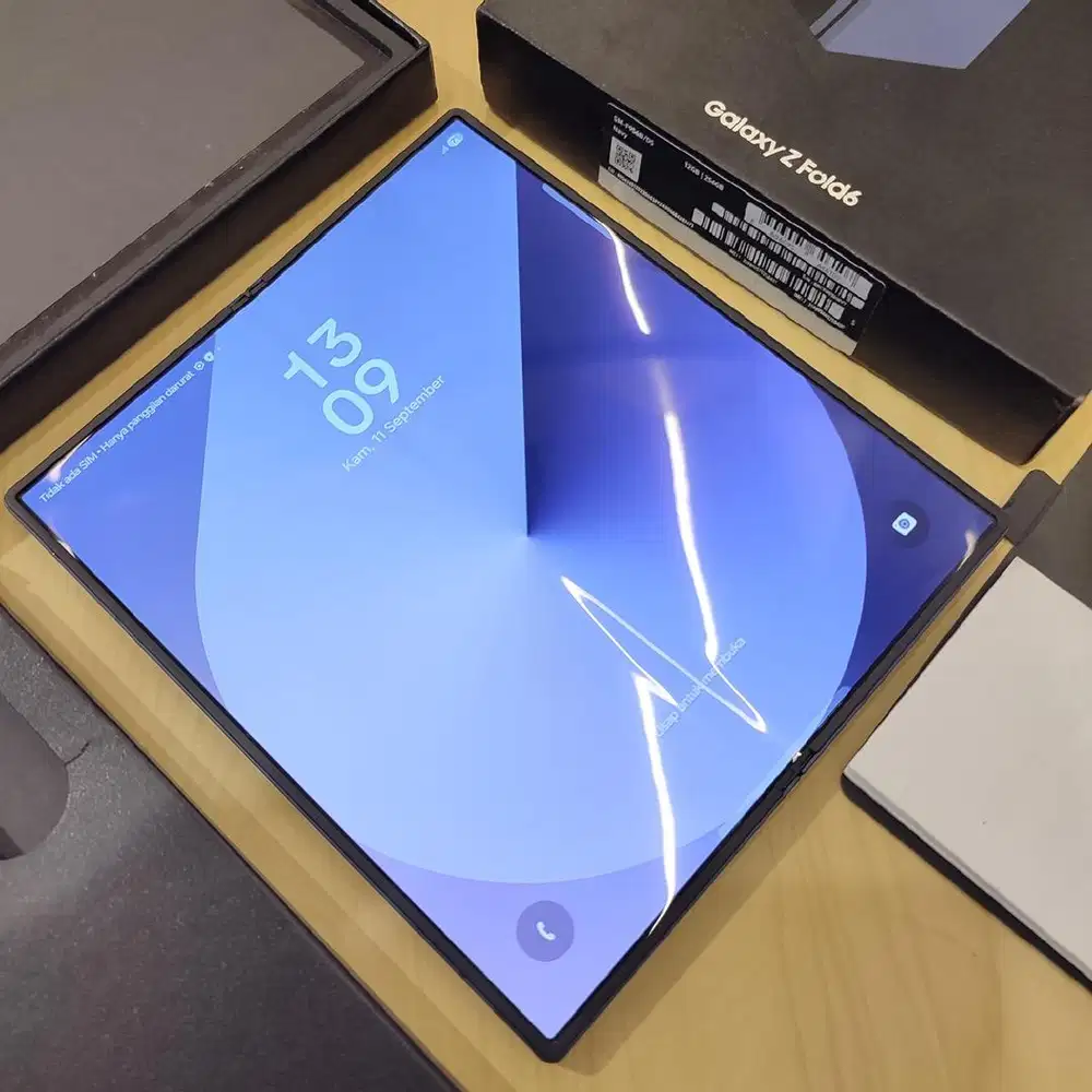 Samsung Z Fold 6 12/256GB Resmi sein Fullset original