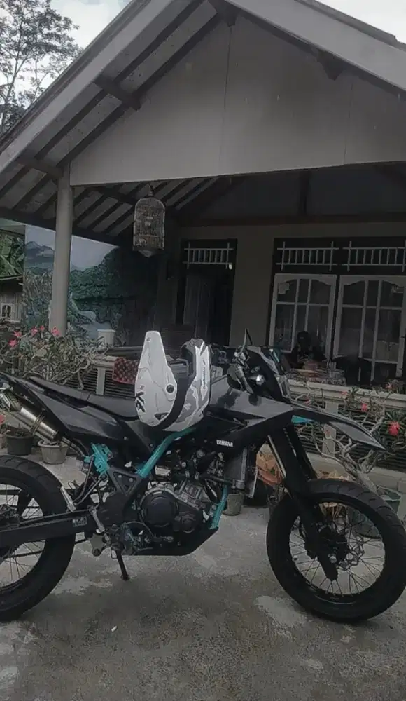 WR155 Yamaha tinggal gas