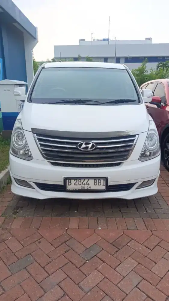 Ready Hyundai H1 Royale Disel at 2014
