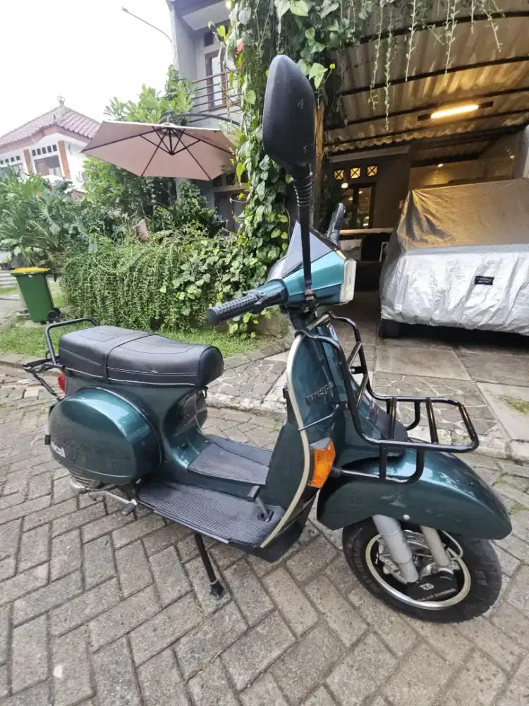 vespa Excel 150