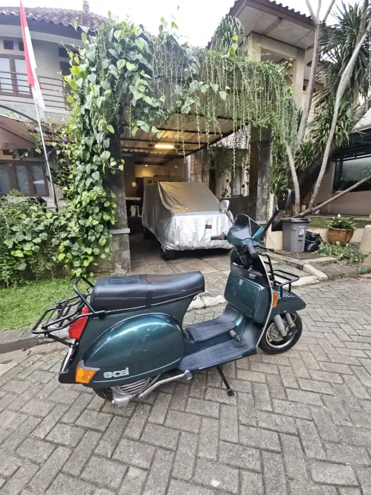 vespa Excel 150