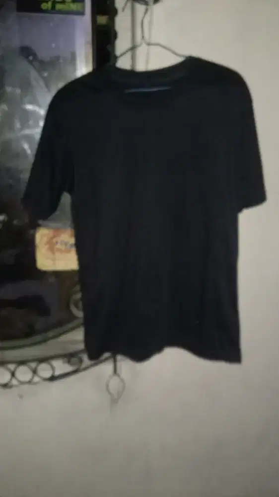 Kaos pria ukuran L