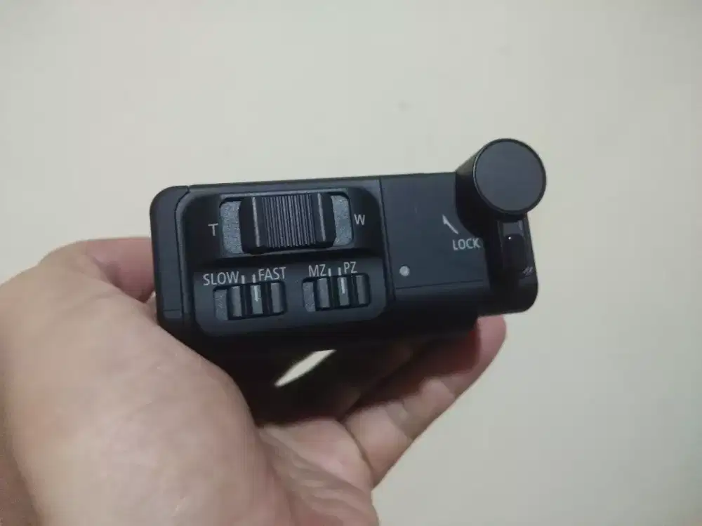 Power zoom adapter PZ-E1 canon