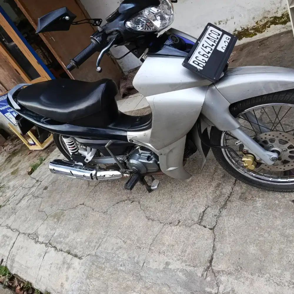 Jual cepat Jupiter Z km rendah 1700an