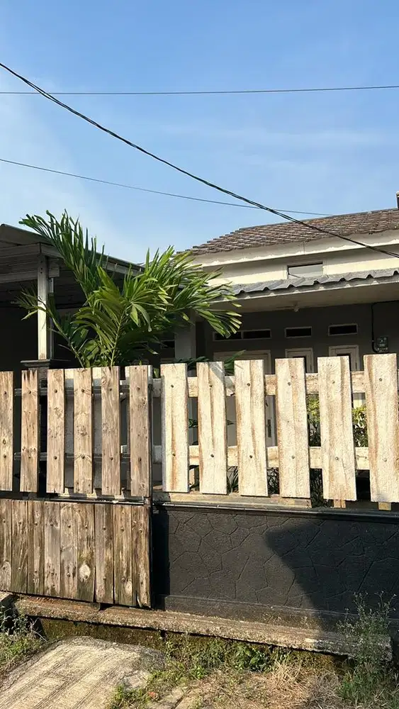 Rumah Tua Sutisna Senjaya masuk ke Gg Sukarendeng