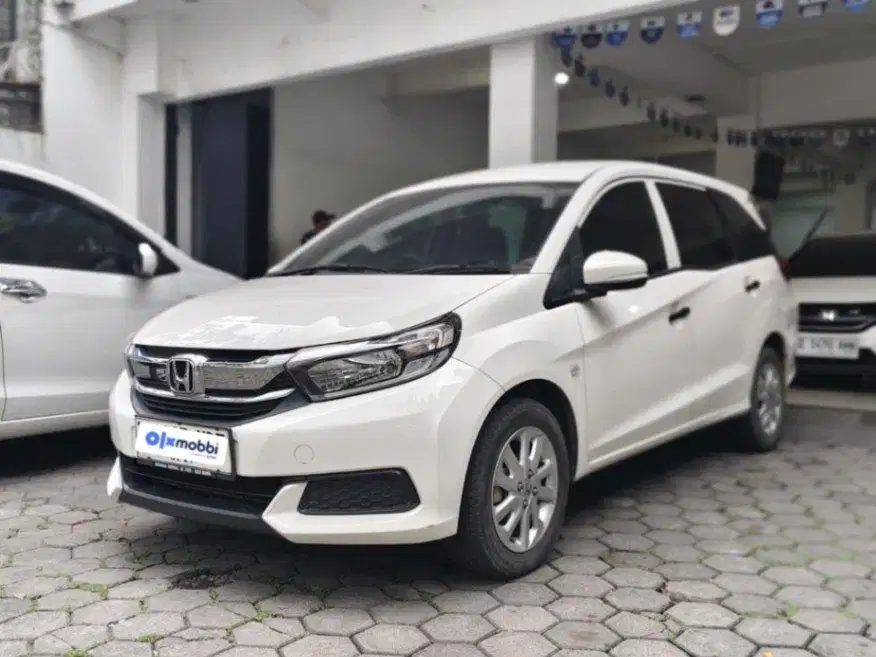 Low KM 32Rb - Honda Mobilio 1.5 S Bensin-MT 2018