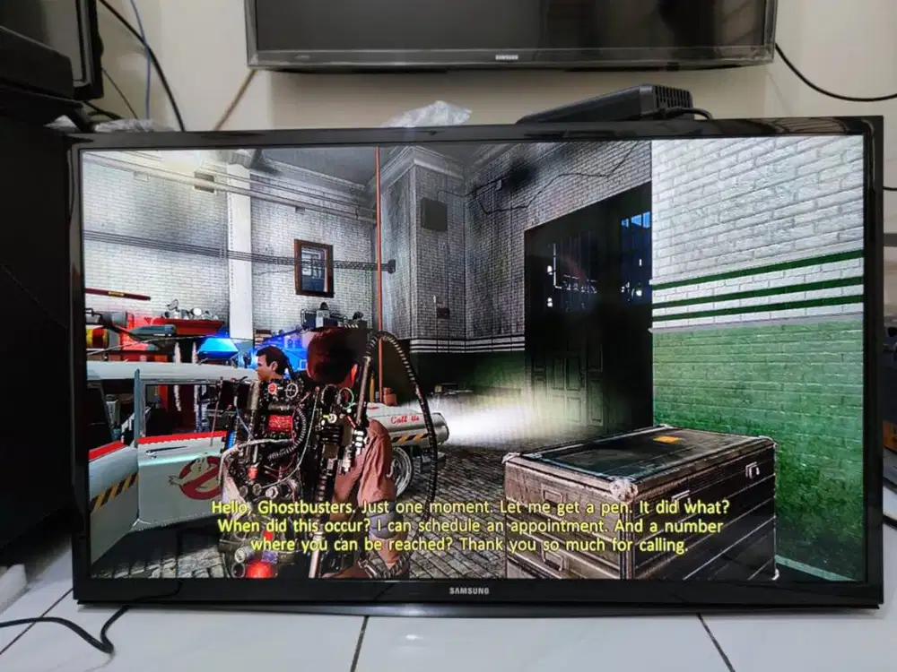 TV LED Samsung UA32H4000AR mulus 01