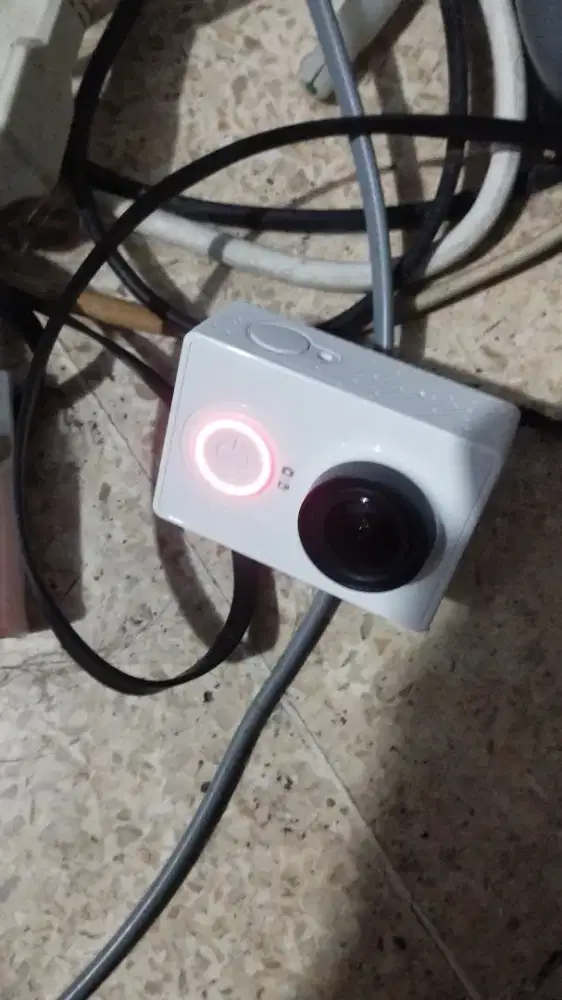 Jual 1 unit Kamera Yi model Gopro