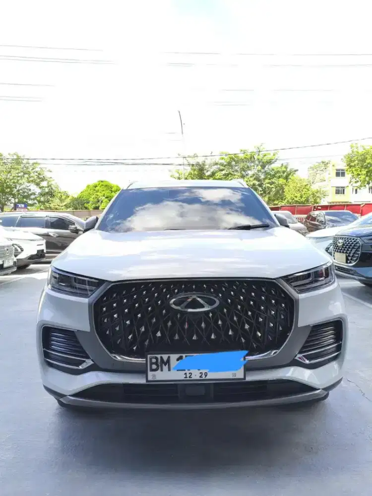 Chery Tiggo 8 Premium Turbo kondisi super Garansi full