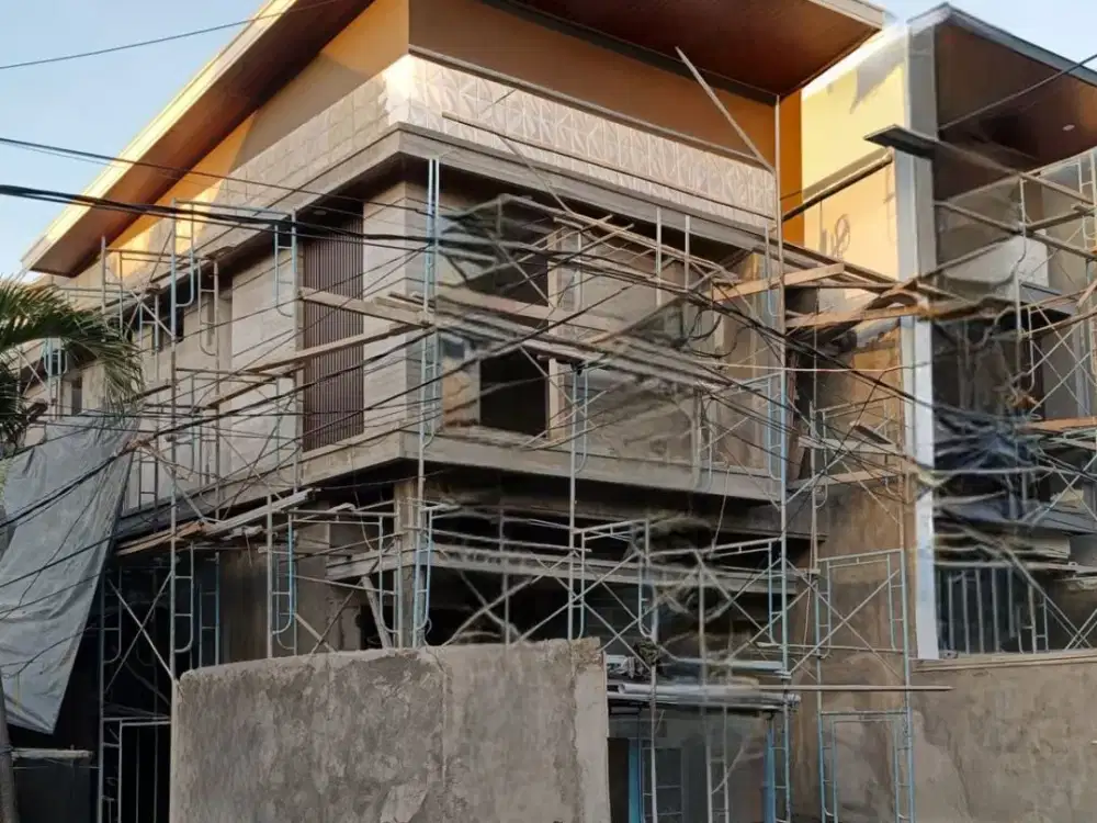 ‼️BARU GRESS ‼️RUMAH HOOK MANYAR JAYA LOKASI TERDEPAN DENGAN ROW JALAN 4 MOBIL