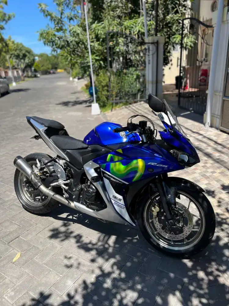 Yamaha R25 2016
