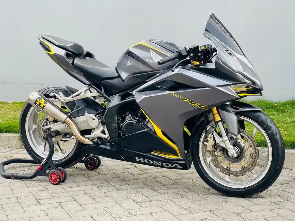 Honda cbr250rr abs grey plat L cbr 250rr abs cbr250 rr abs cbr 250 rr