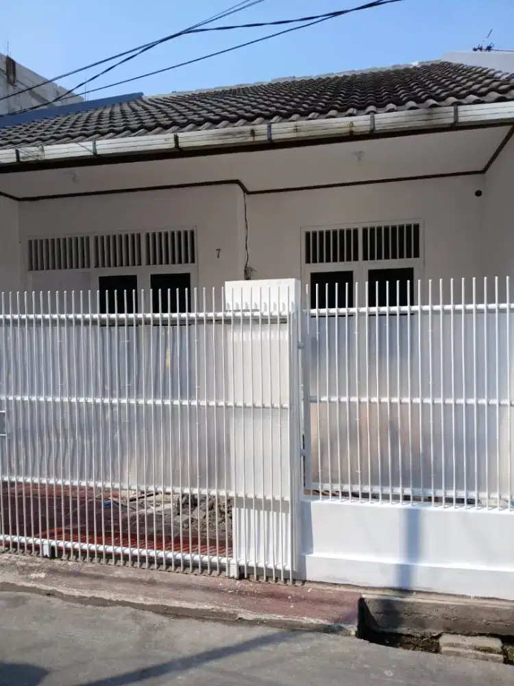 Jual Rumah siap huni murah di Pondok kelapa Duren Sawit  Jakarta Timur