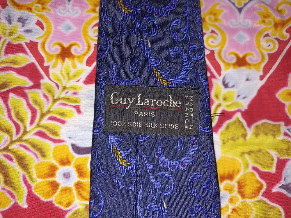 Dasi Office Guy Laroche Paris Original Gratis 1