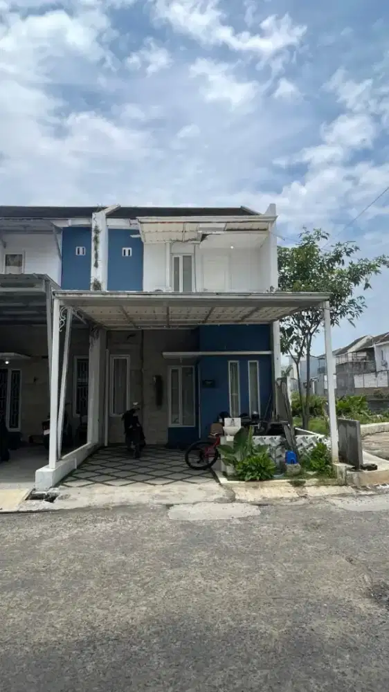 Dijual Rumah 2 Lantai Strategis Murah 5 Menit Ke UNDIP