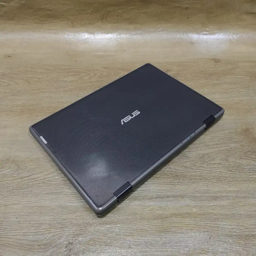 Laptop ASUSTeK  Slim Ram 4GB bonus Mouse Baru Siap pakai [Bisa Diantar
