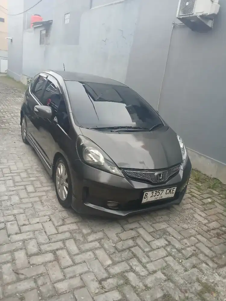 Honda jazz RS 1.5 cc Matic
