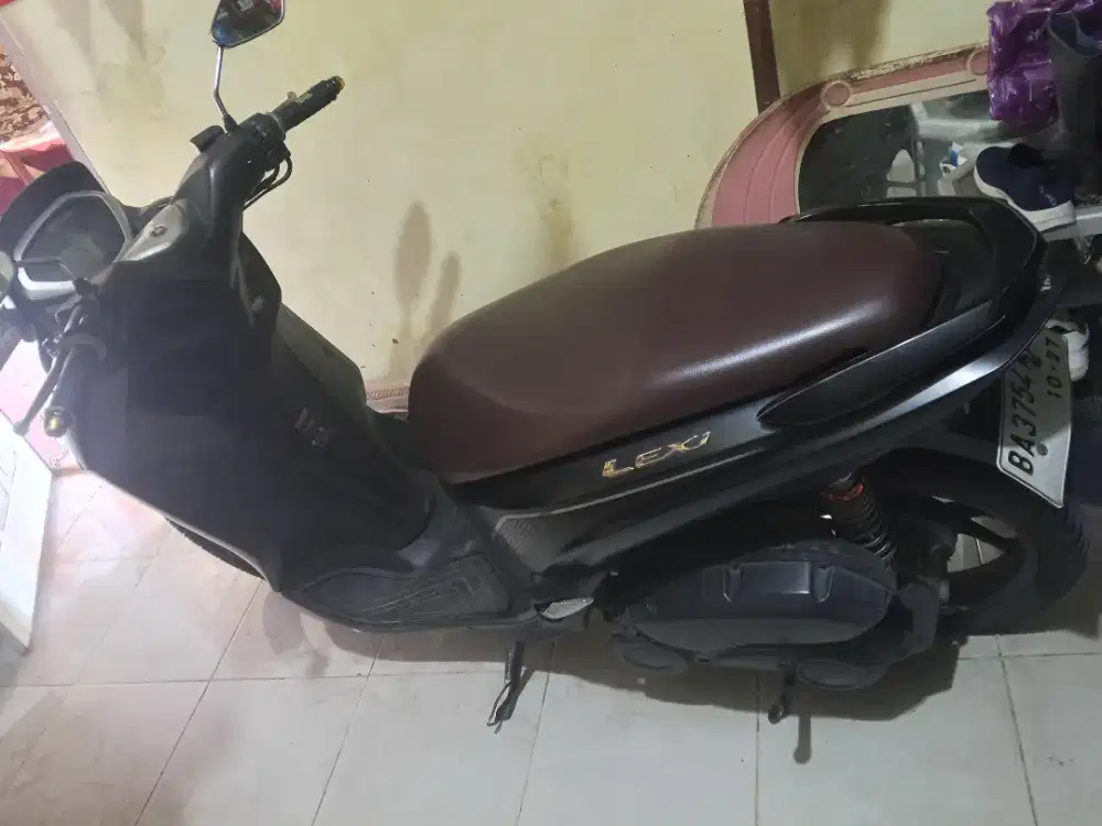 Motor satu tangan dari baru