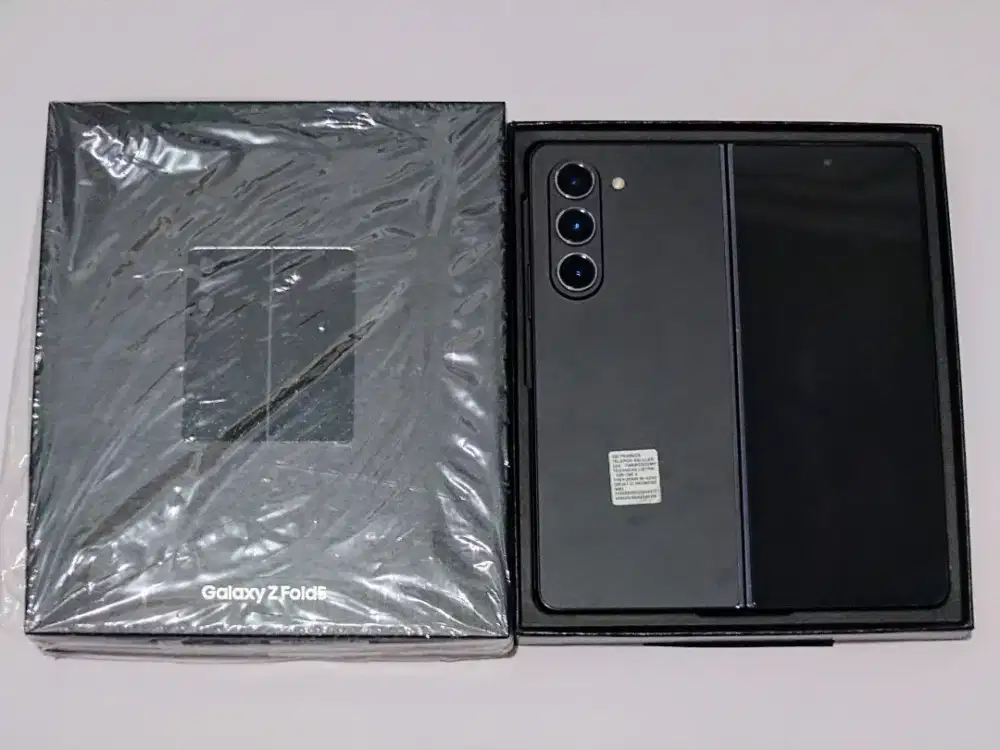 Samsung Z fold 5 256gb