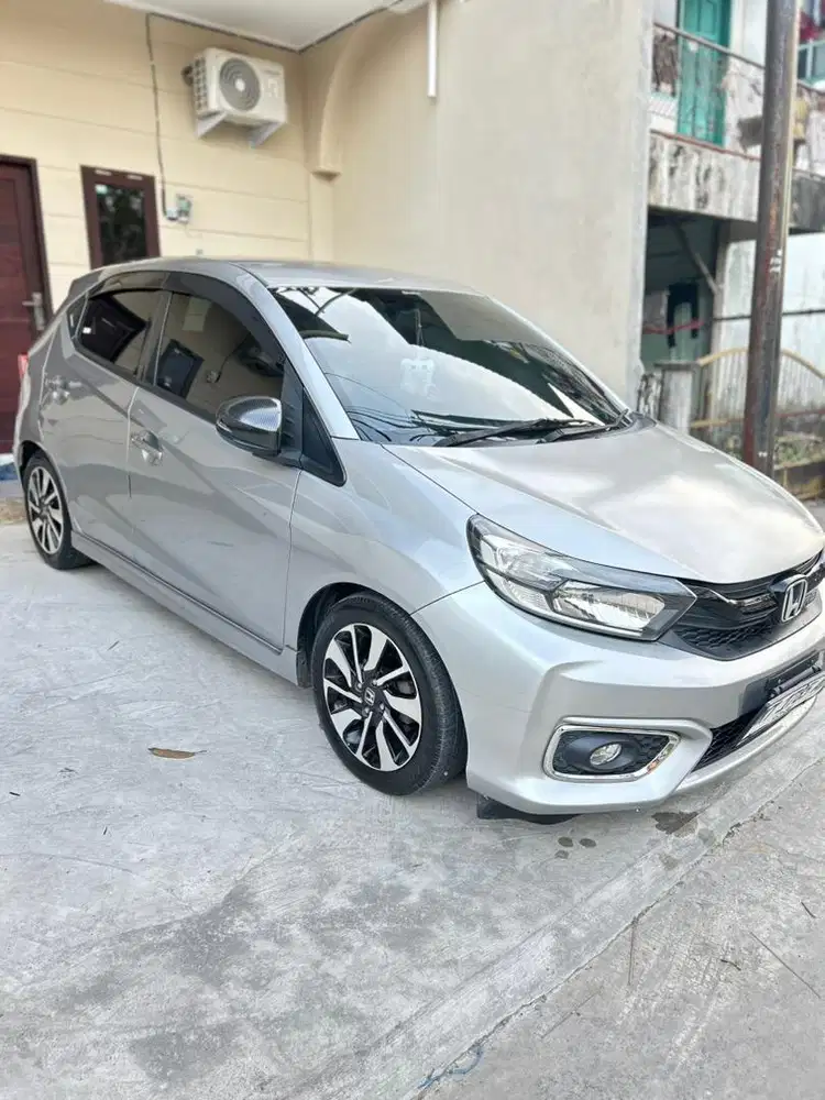Honda BRIO RS CVT (Matic)