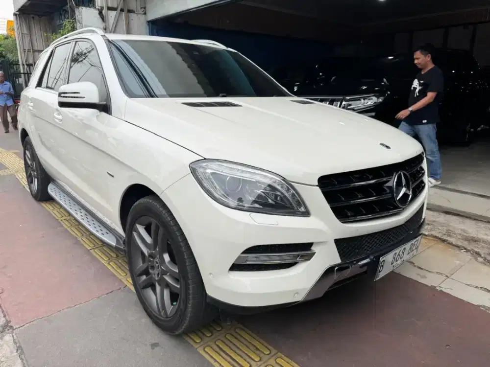 Mercy ML350 th 2012 AT pajak on no mallfunction Siap pakai