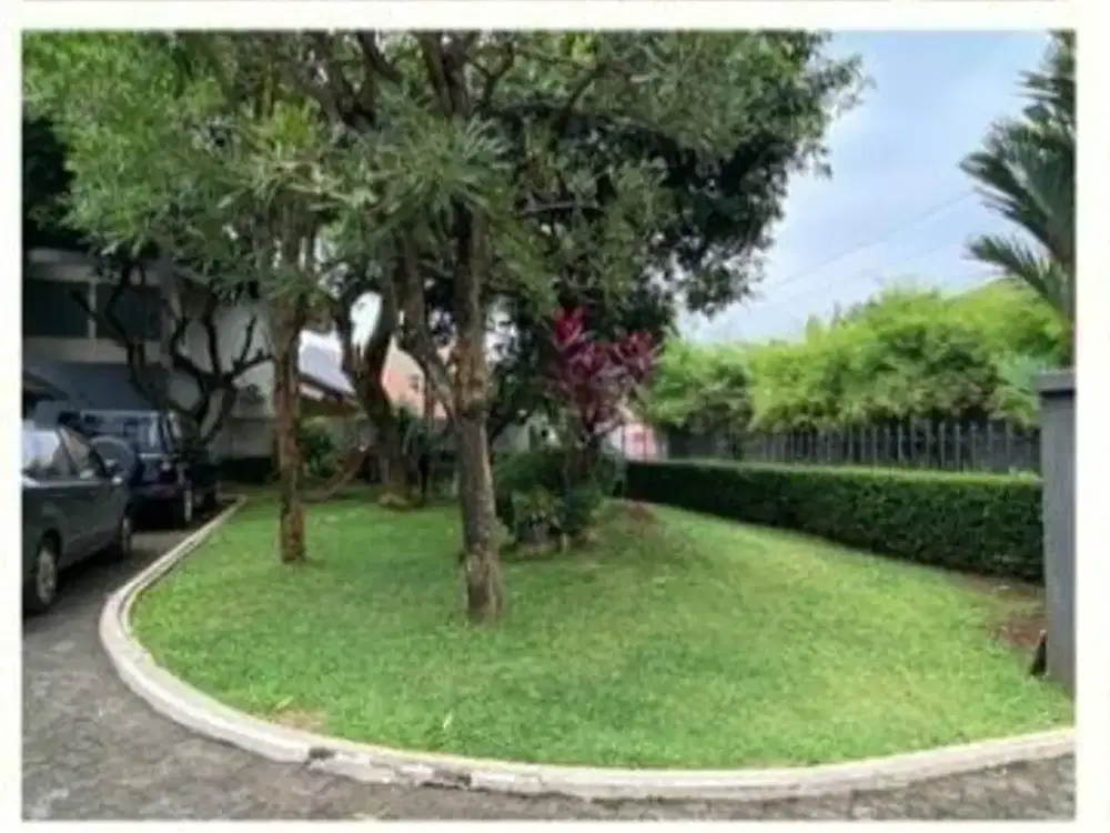 Rumah bagus 2lt, siap huni Furnished SHM karang Tengah Jak Sel CL 348