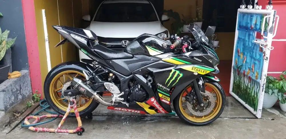 Yamaha R25 Istimewa Low KM