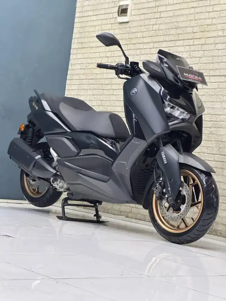 Yamaha Xmax connected ABS 2023