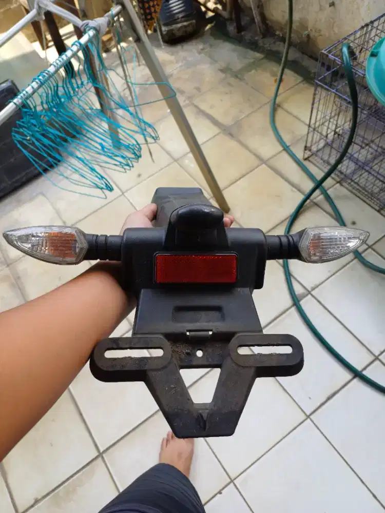 Spakbor belakang r15 v3/v4