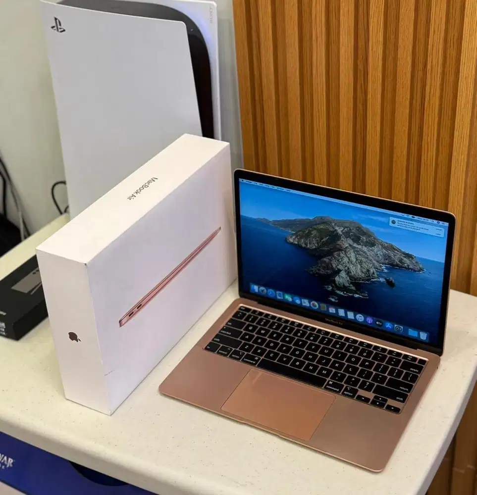 Macbook Air 2020 i5 8/512 ex ibox