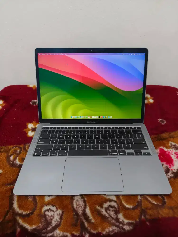 Macbook air m1 2020 8gb 256gb