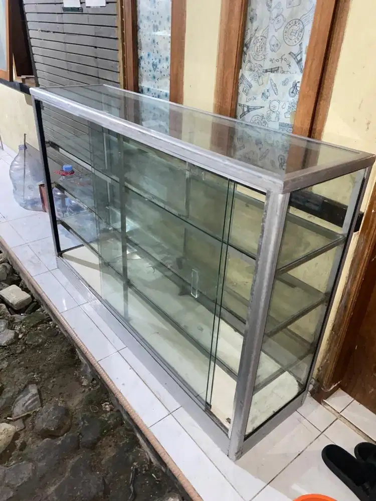 Jual cepat Etalase