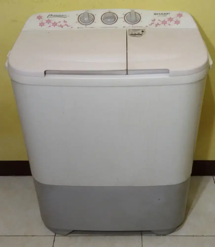 Dijual mesin cuci merk Sharp kapasitas 8kg NO MINUS
