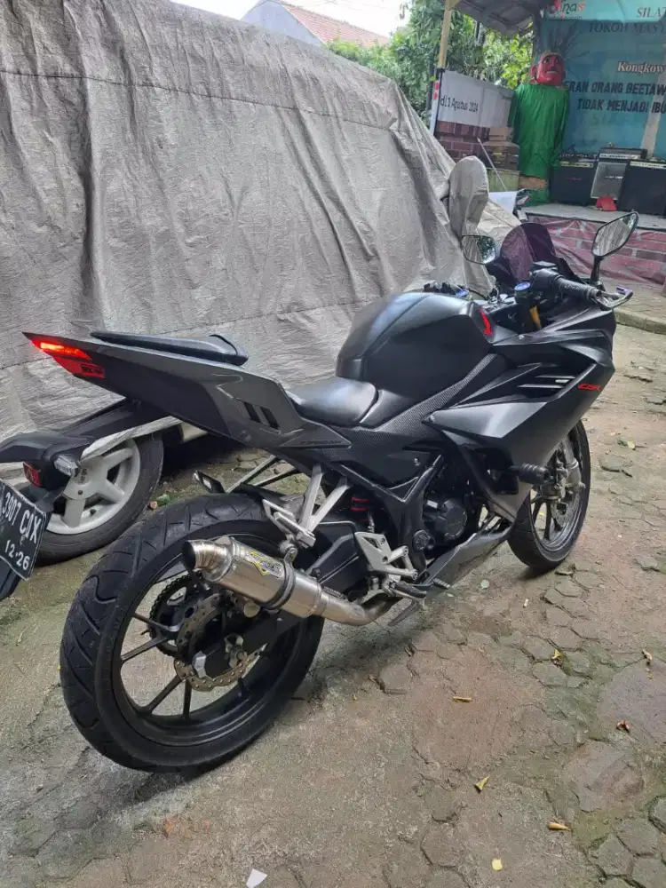 forsale CBR 150R 2021