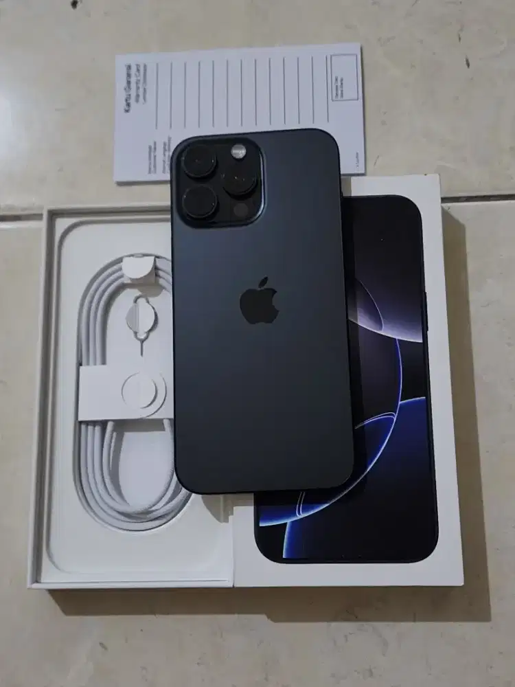 I Phone 16 Pro Max 256Gb IBOX, warna Black, 99,9% Sempurna (BH: 100%)