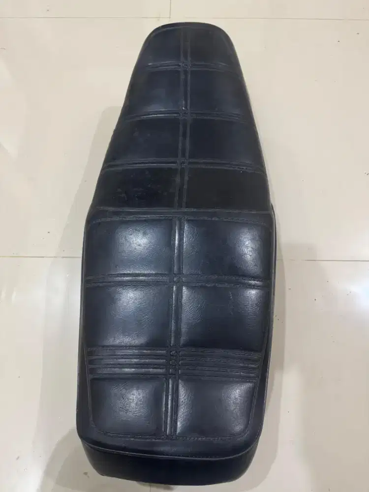 Di jual jok kereta rx king original plat besi
