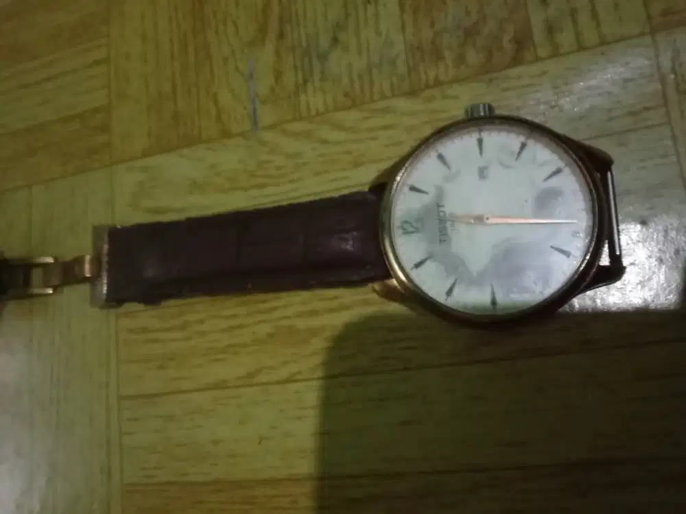 Jam Tangan Tissot Lupa namanya Alexander kalo ga ssalah