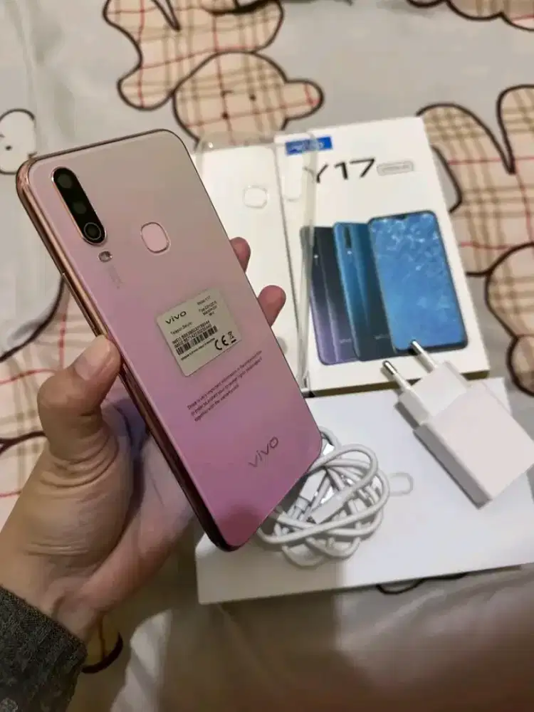 HP. VIVO Y17 RAM 8/256