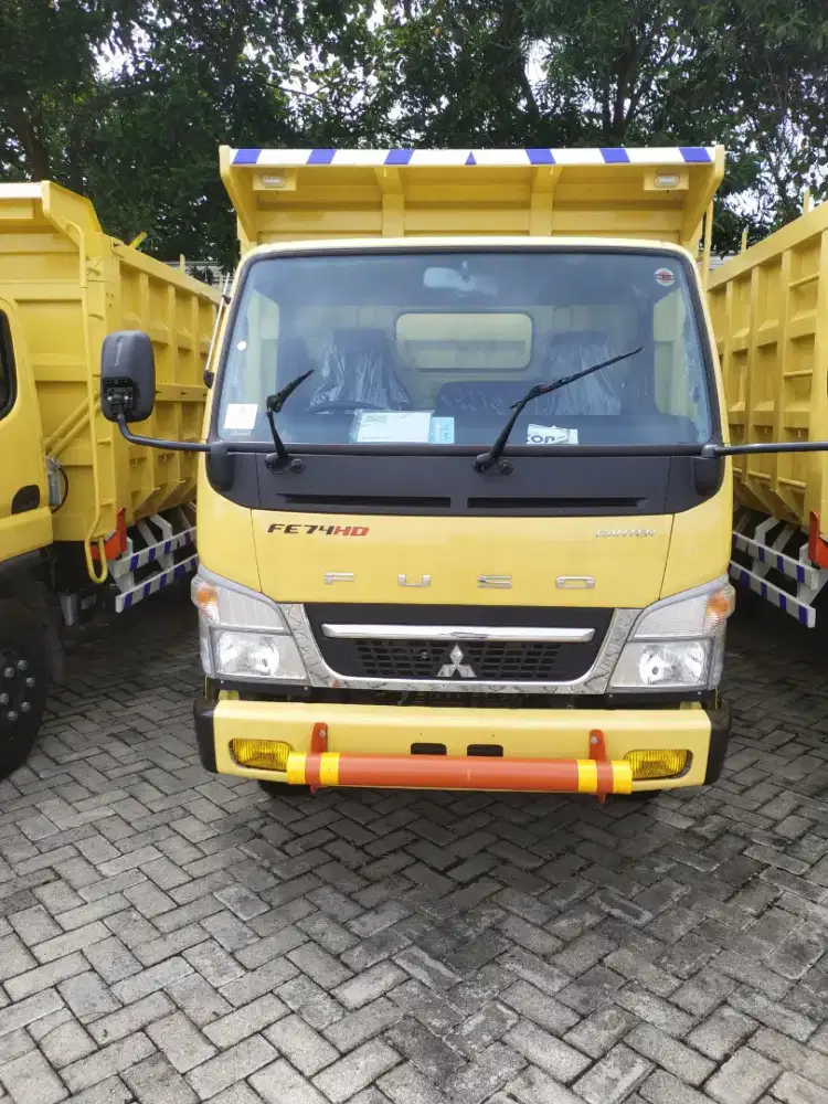 Mitshubishi Truk Fuso