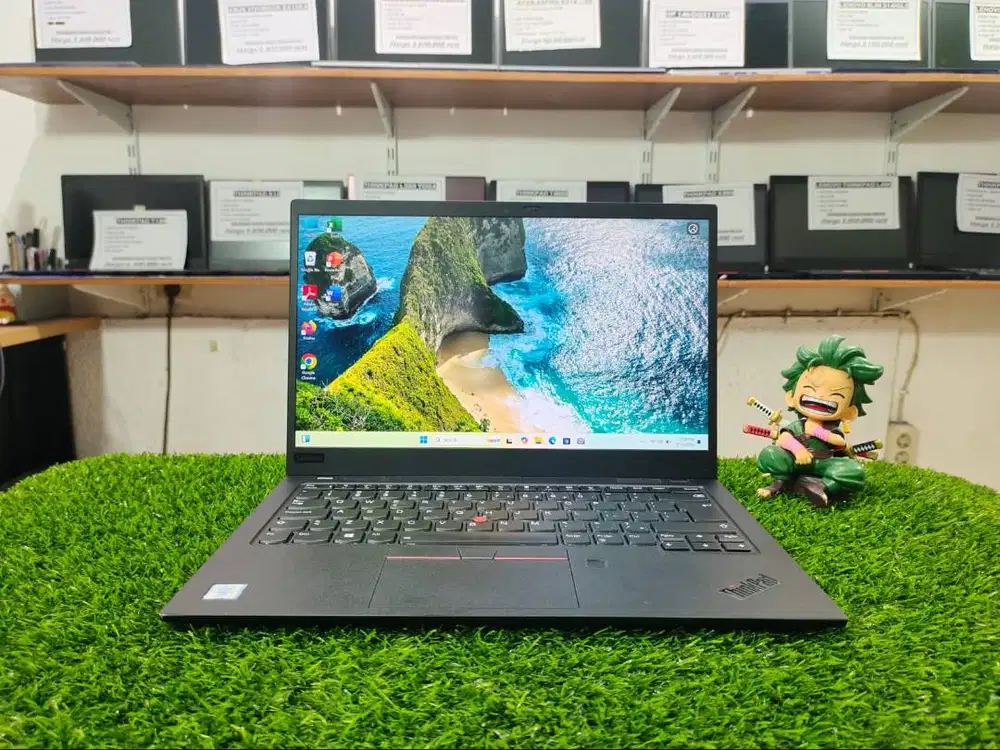 Laptop bekas LENOVO THINKPAD X1 CARBON Intel Core i5-8365U Ram 8GB