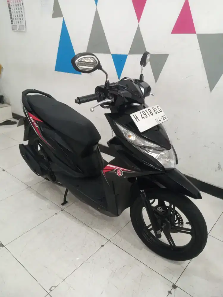 Beat 2018 Hitam
