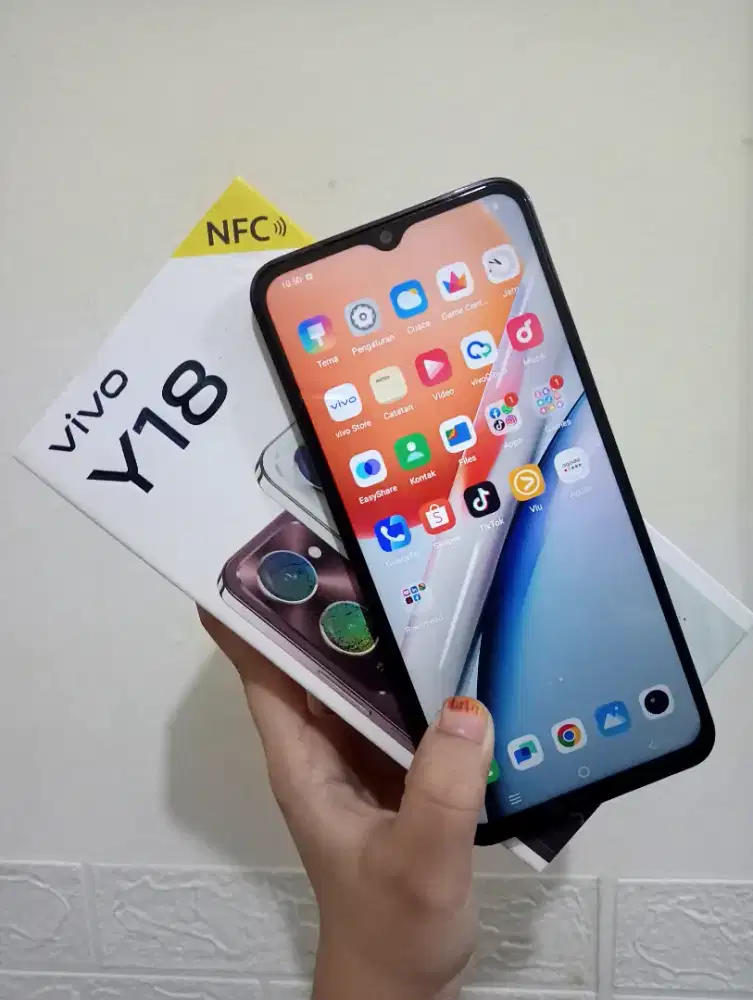 VIVO Y18 4/64 Nominus