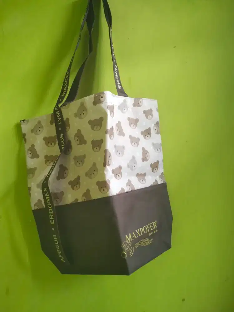 Tas coklat nego