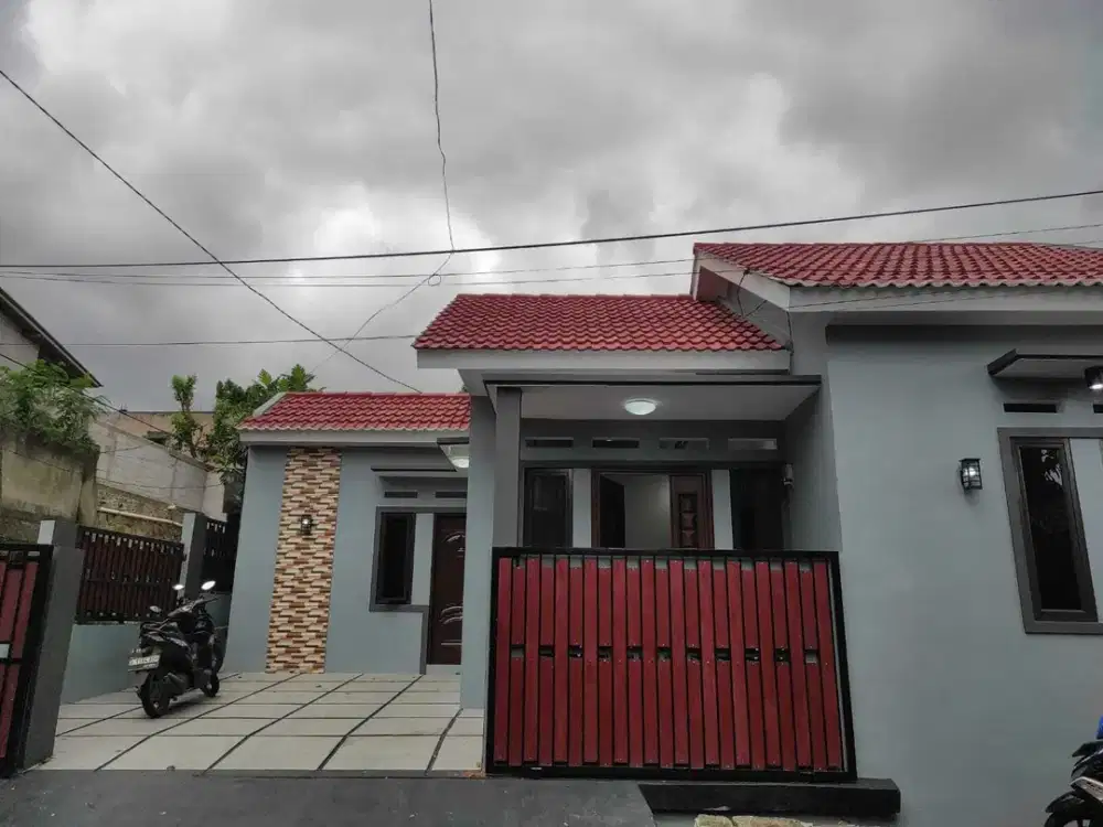 DIJUAL RUMAH MEWAH BEBAS BANJIR LOKASI CIBINONG BOGOR AKSES LUAS