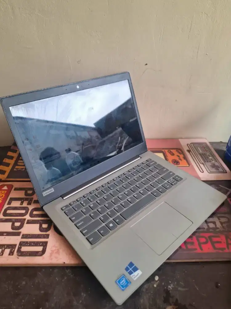 LENOVO IDEAPAD 120S-14IAP.
Intel Celeron N3350.
