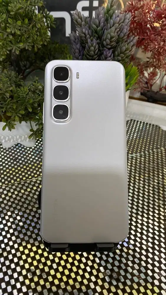 Infinix Hot 60 Pro+ 8/128