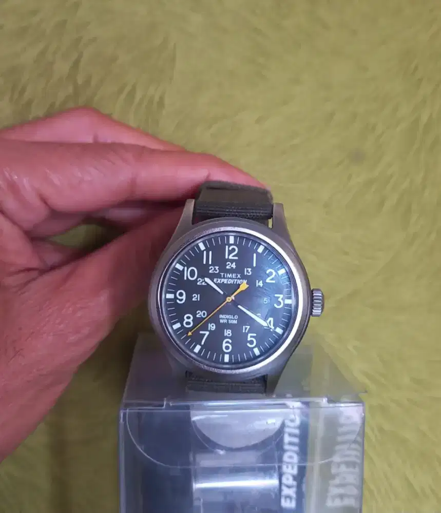 Jam tangan TIMEX yg dipakai prabowo